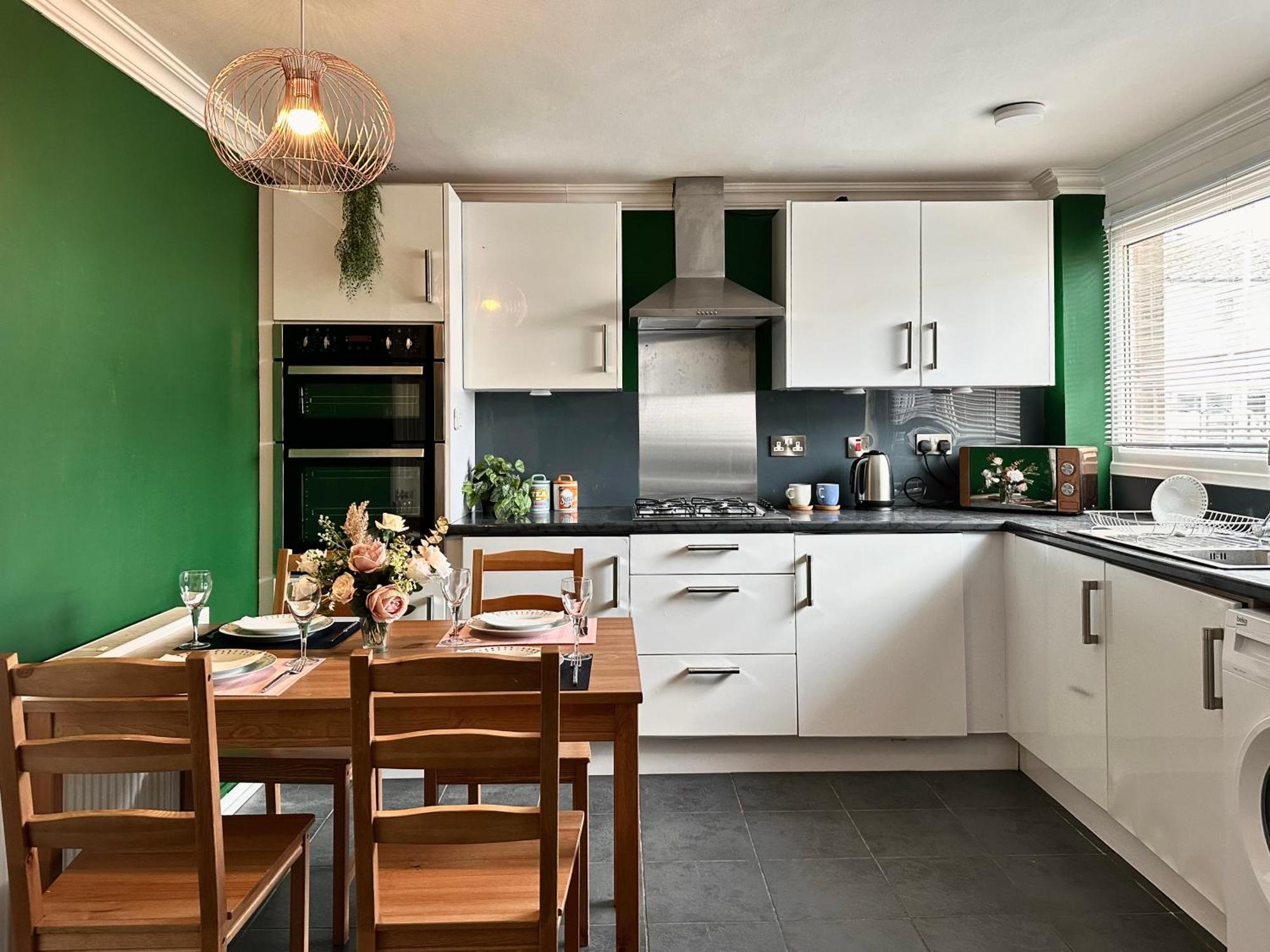 6 Guests House Old Trafford,Media City,City Centre, Free Parking Manchester Exterior foto